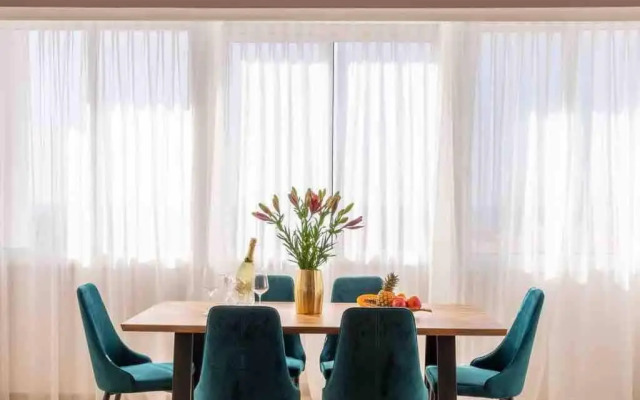 Esmeralda. Luxury. 1 line of the ocean. View! Quality!