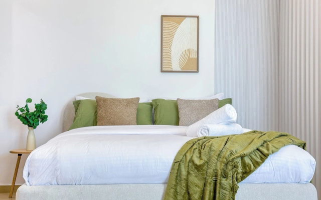 Upgrade Unit with Sea View