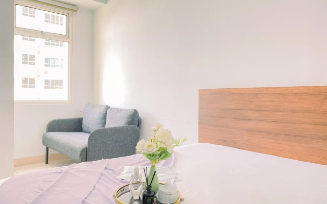 Cozy And Homey Studio At Springlake Summarecon Bekasi Apartment