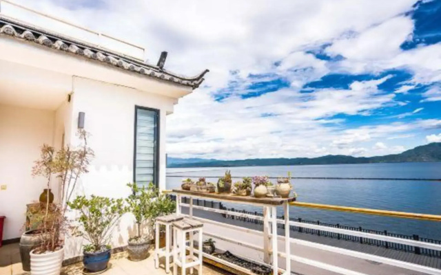Dali Huayue Fanxing Sea View Inn