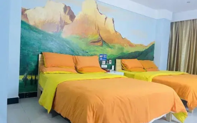 Lichuan Green Orange Hotel (Railway Station Branch)