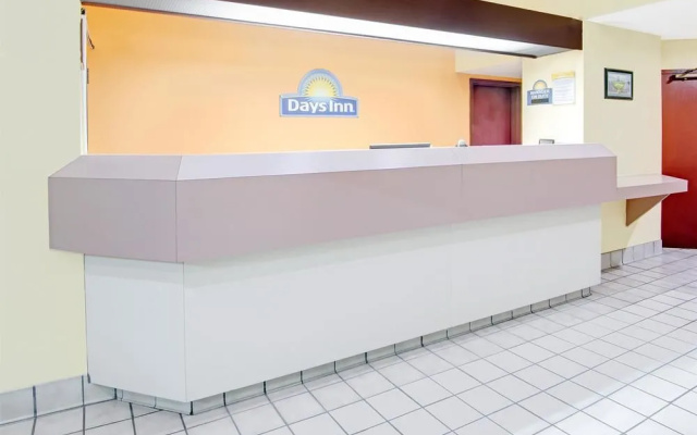 Days Inn Blue Springs