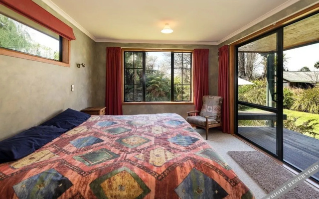 Rotorua Retreats
