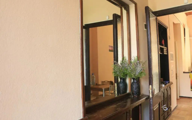 Lana Hostel