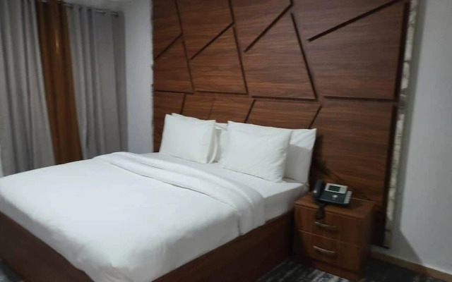 LIA Hotel