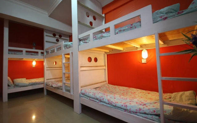 Tianjin Yiduan Youth Hostel