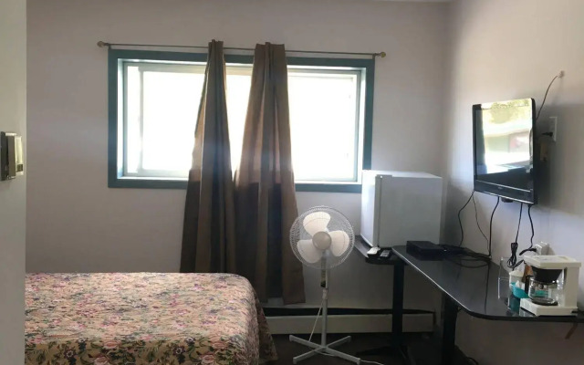 Kluane Park Inn