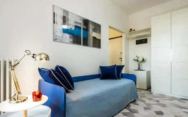 Red Studio Flat
