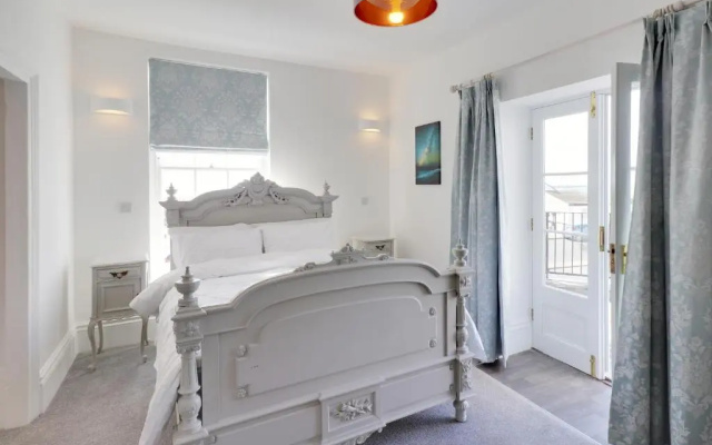 Master Accommodation Suite 2 Sea View with Balcony (Adults Only)