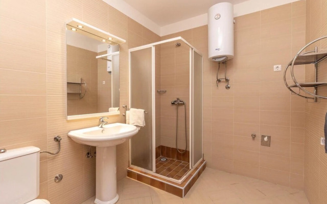 Stunning Apartment in Selce With 1 Bedrooms and Wifi