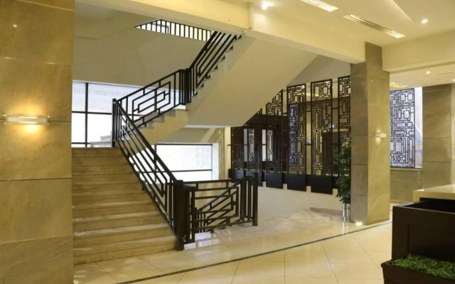 Bright & Beautiful 1 Bed Apt In Bahria Town
