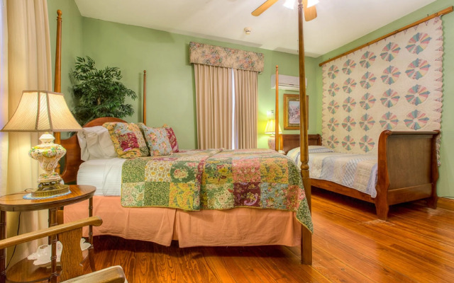 Sweetwater Branch Inn