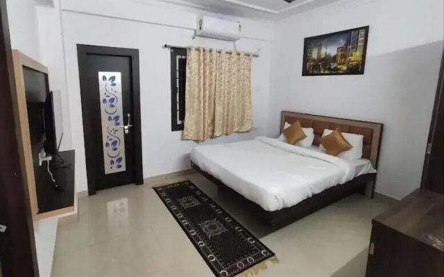 Stay Villa Royal