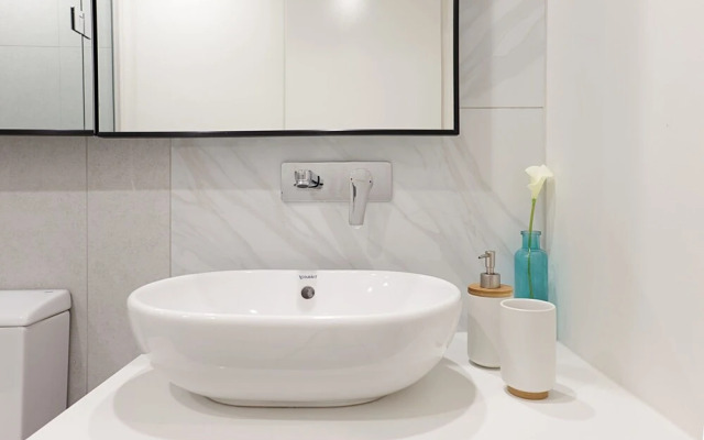 Roomerang at Parque Apartments G3