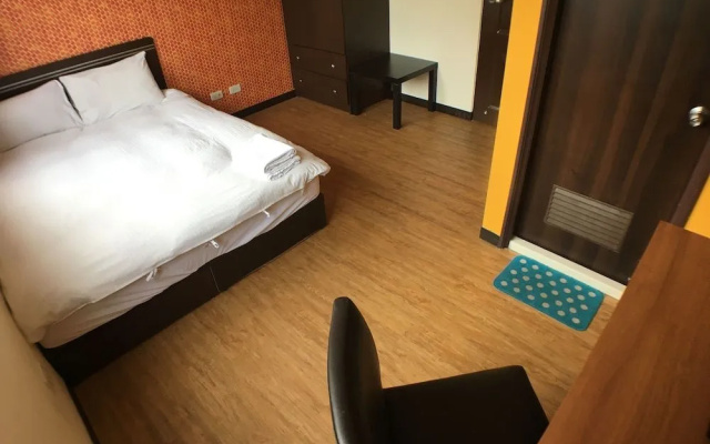 Taichung Go-Around Hostel
