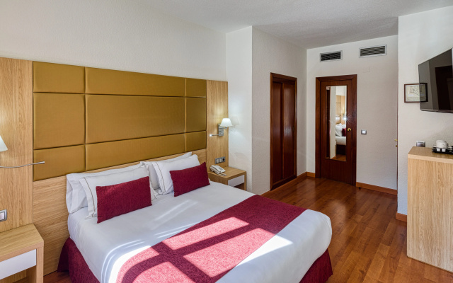 Senator Huelva Hotel