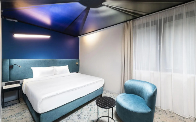 Three Corners Downtown Hotel