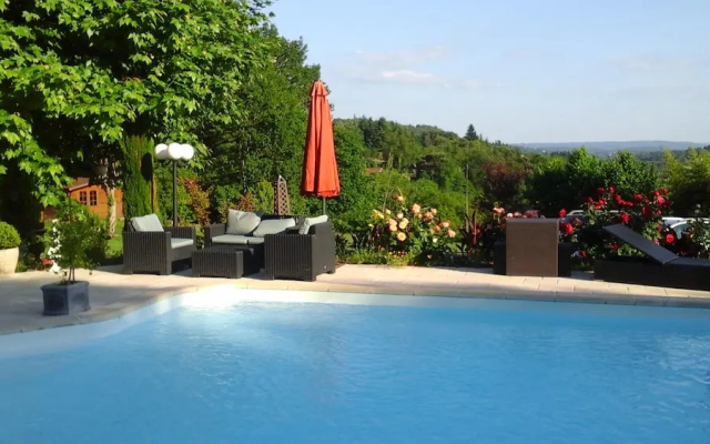 Studio in Sarlat-la-canéda, With Shared Pool, Furnished Garden and Wifi
