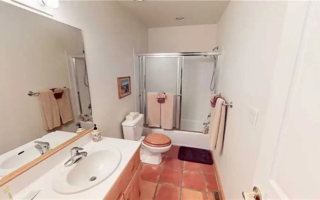 Arena Roja ~ 2279 - 4 Br Home