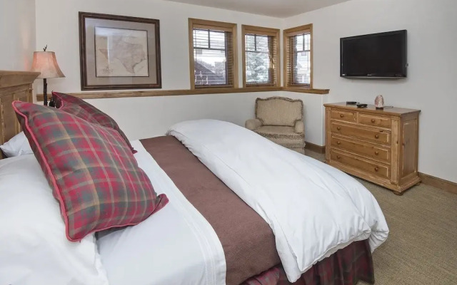Meadows Townhome