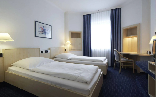 Отель Erfurt City Center by Leonardo Hotels