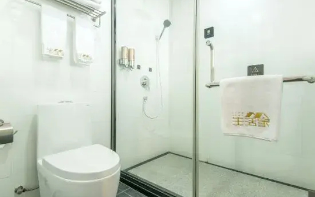Life Home Boutique Hotel