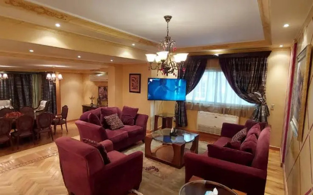Nasr City Royal