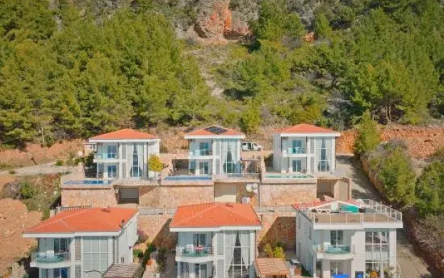 Qoople Villa Tepe with infinity pool and panoramic views