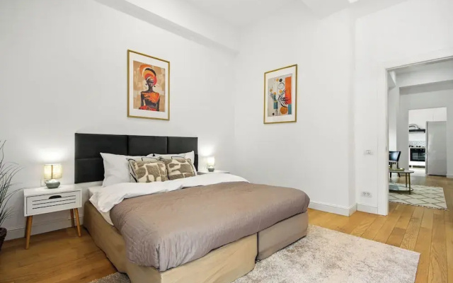 Victoriei Luxury