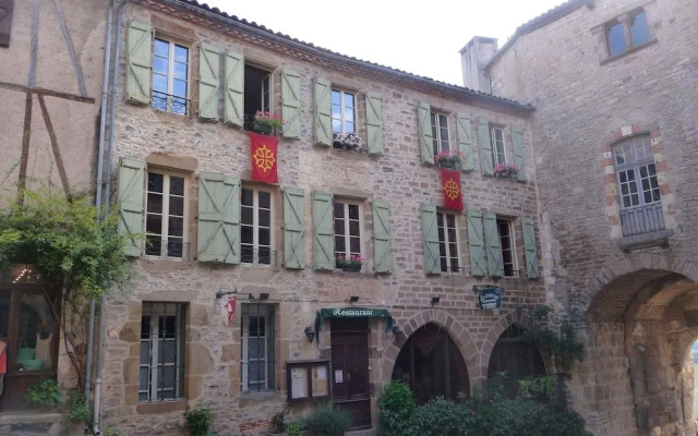 LEscuelle des Chevaliers