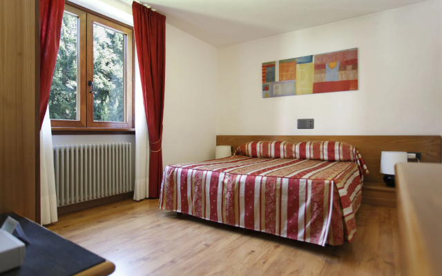 Hotel Alpina