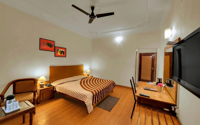 Suman Royal Resort