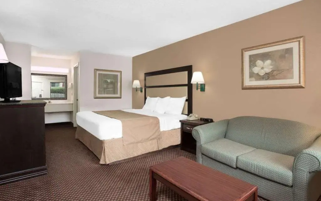 Hampton Inn Macon - I-475
