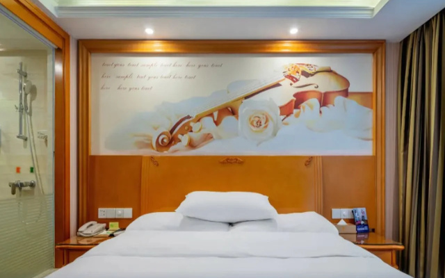 Vienna Hotel