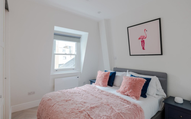 The Foley Residence - Fitzrovia - by Frankie