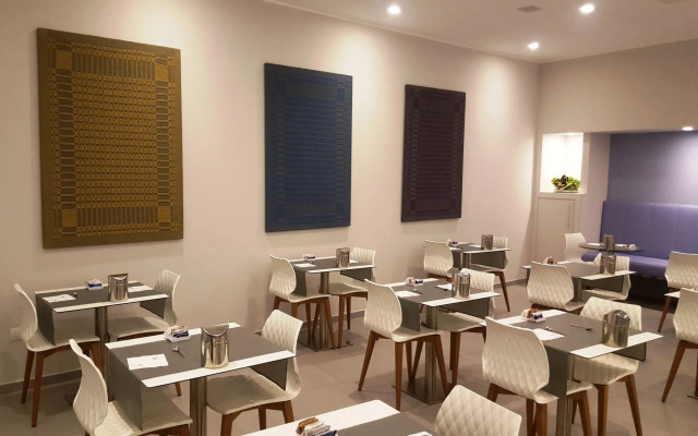 Hotel Executive Inn