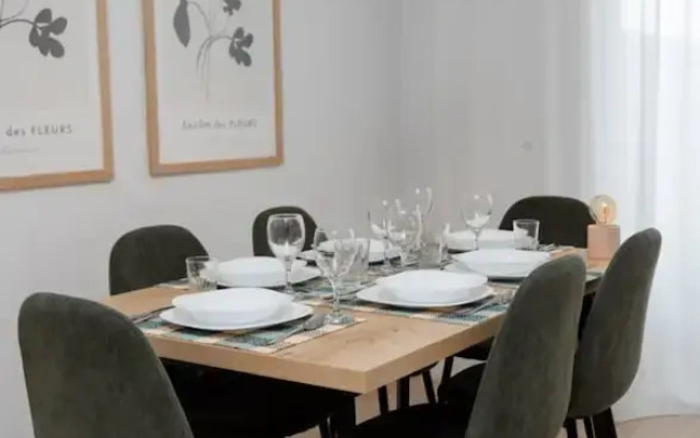 3s Sun Apartment