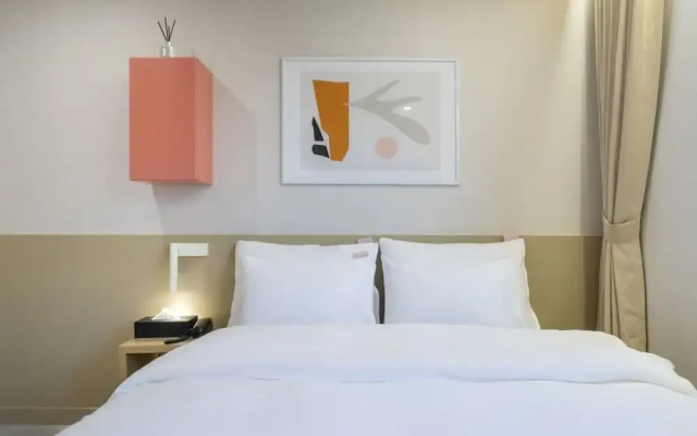 Nomad Anook hotel Gumi branch