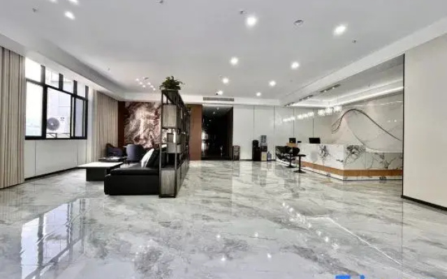 Ji'en J Hotel (Zhong Zhongyi Square)