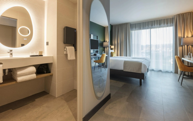Hotel OstOria BW Signature Collection