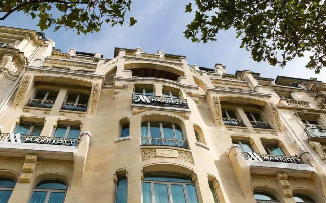 Paris Marriott Champs Elysees Hotel Париж вид на фасад