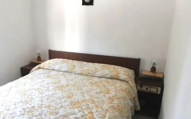 Comfy Holiday Home in San Lorenzo with Garden