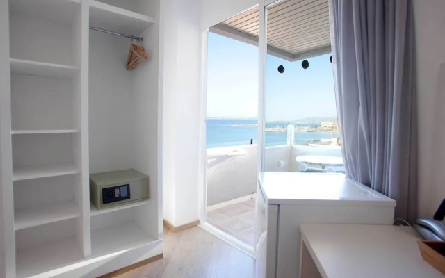 FERGUS Style Palma Beach - Adults Only