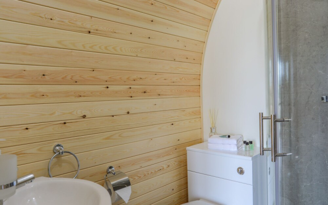 Caban Cariad