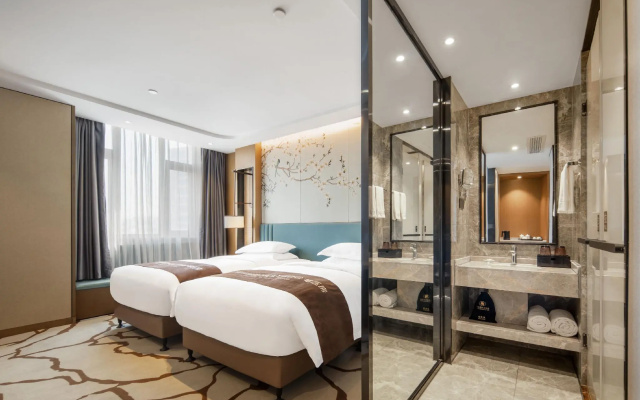 Shanghai Huhua International Hotel