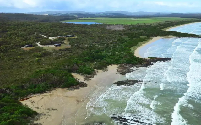 Rocky Cape Retreat