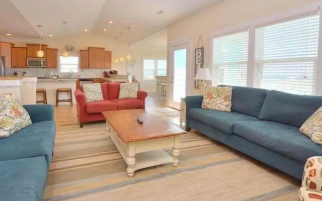 1 Coastal Escape