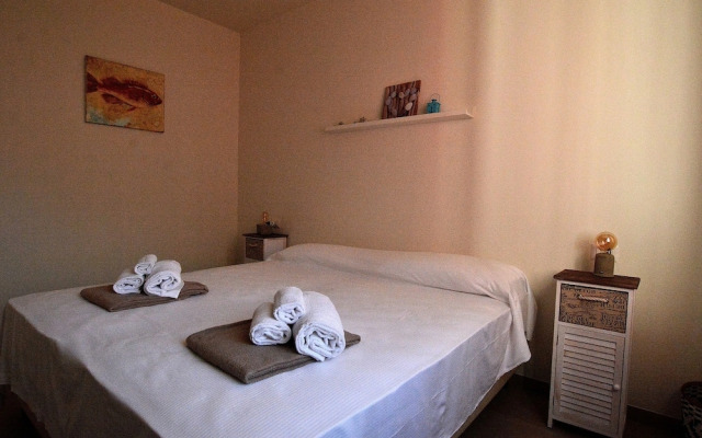 Villa Rossa Up To 10 People With Pool