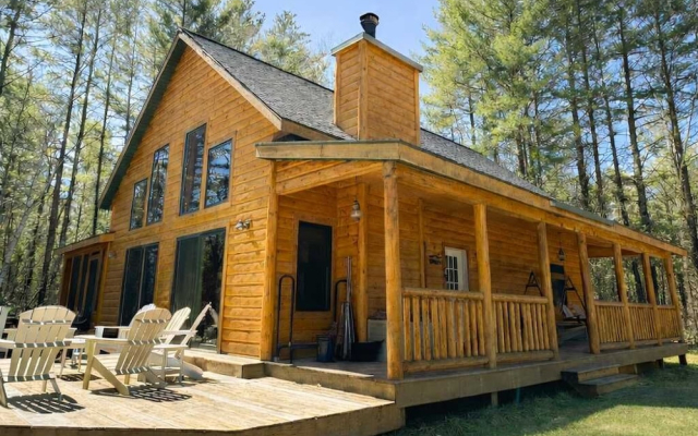 Camp Pinemere - Private Northwoods Retreat