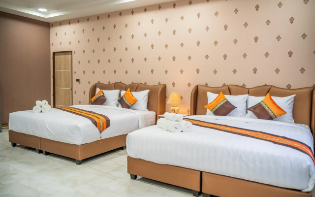Siri Nakornpink Chiang Mai Hotel (Sha Plus+)